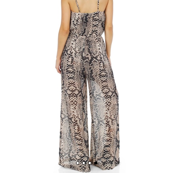 Show Me Your MUMU Jennifer Jumpsuit In Snake Print Size Medium - Picture 4 of 8